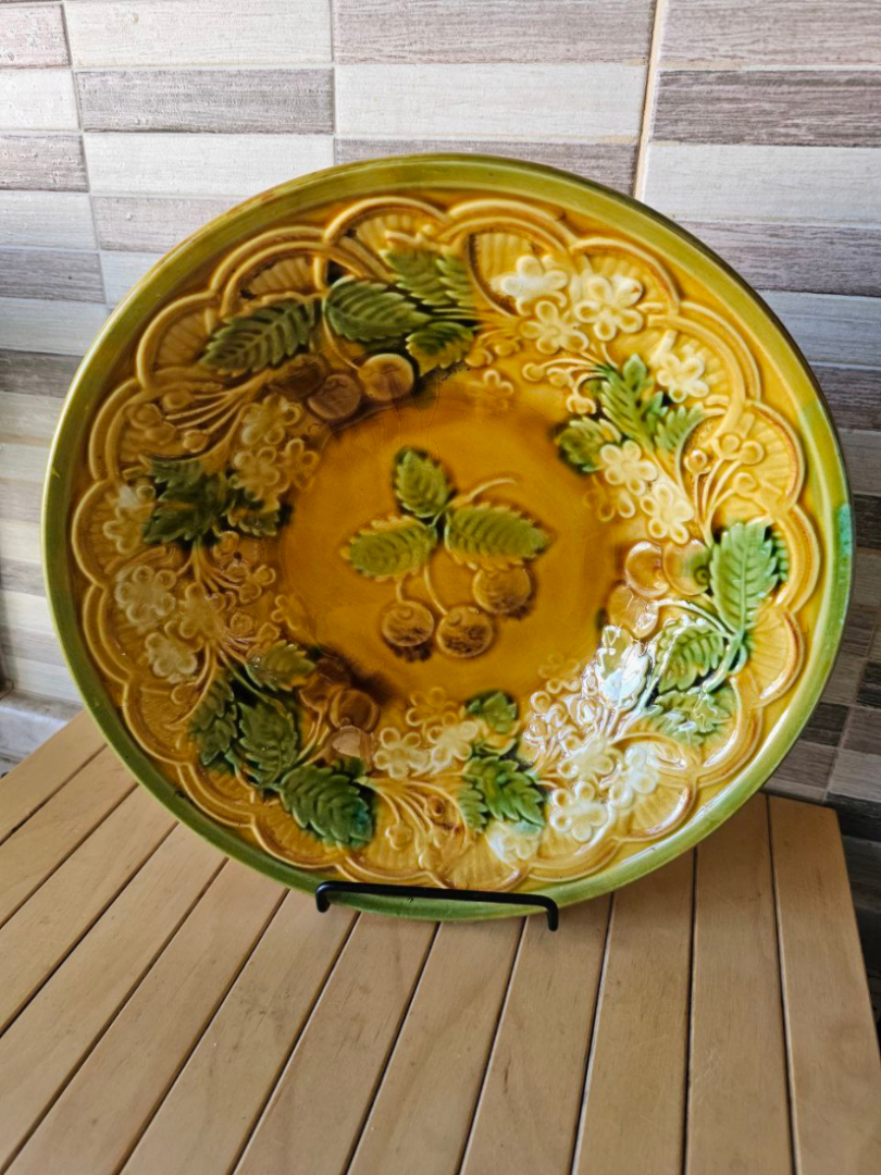 Блюдо винтажное, СССР, Конаковский фаянсовый завод им. М.И. Калинина ЗиК Конаково, 1970-1990 гг.. Картинка 1
